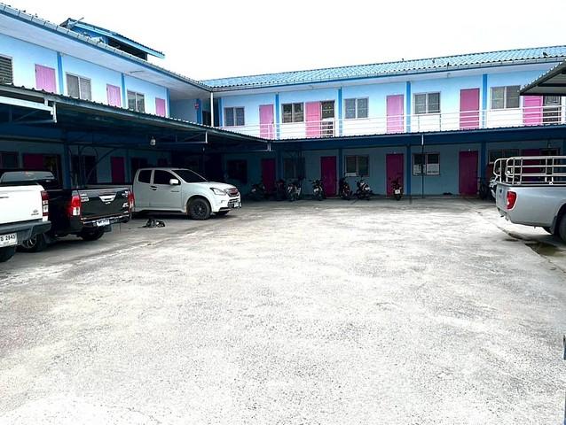 ขายหอพักชลบุรี 22 ห้องใกล้นิคมอมตะ รายได้ต่อเดือนเฉลี่ยกว่า 50,000–60,000 บาท 1