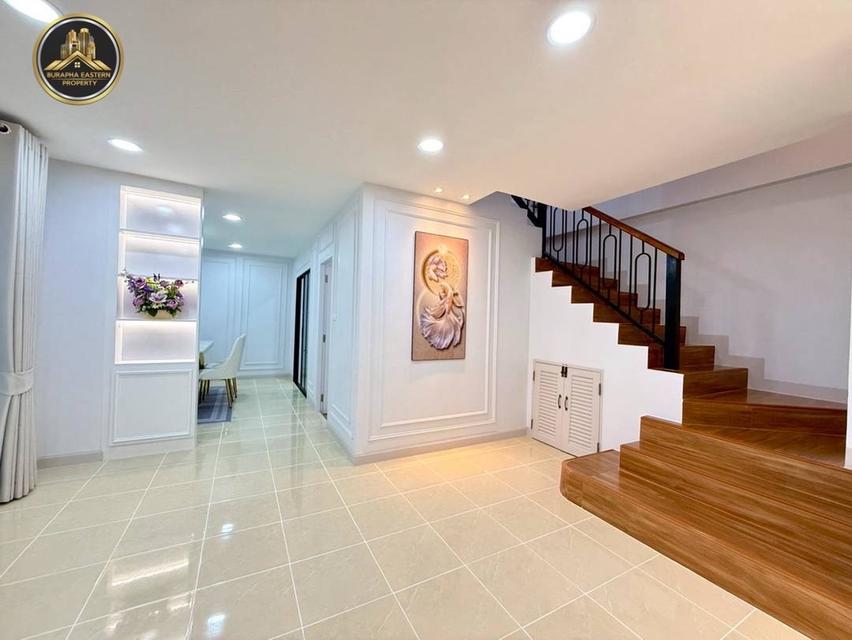 บ้านสวยหรู #หมู่บ้านโฮมทาวน์ศรีราชา หลังเดียวในโครงการ พิกัด📍ศรีราชา  หนองยายบู่ 🏡บ้านแฝดสไตล์เดี่ยว เนื้อที่40.5 ตารางวา 8