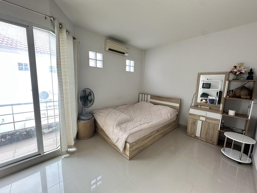 ขายทาวน์โฮม 3 ชั้น หมู่บ้านศุภาลัยวิลล์ ทำเลทอง ฝั่งตรงข้าม มข. ถือกระเป๋าเข้าอยู่ได้ทันที 5