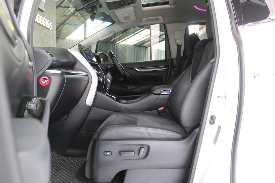 รหัสรถ JRS8573 TOYOTA Alphard 2.5 SC น้ำมันล้วน กับชุดแต่ง Lexus LM 300 ปี 2016 15