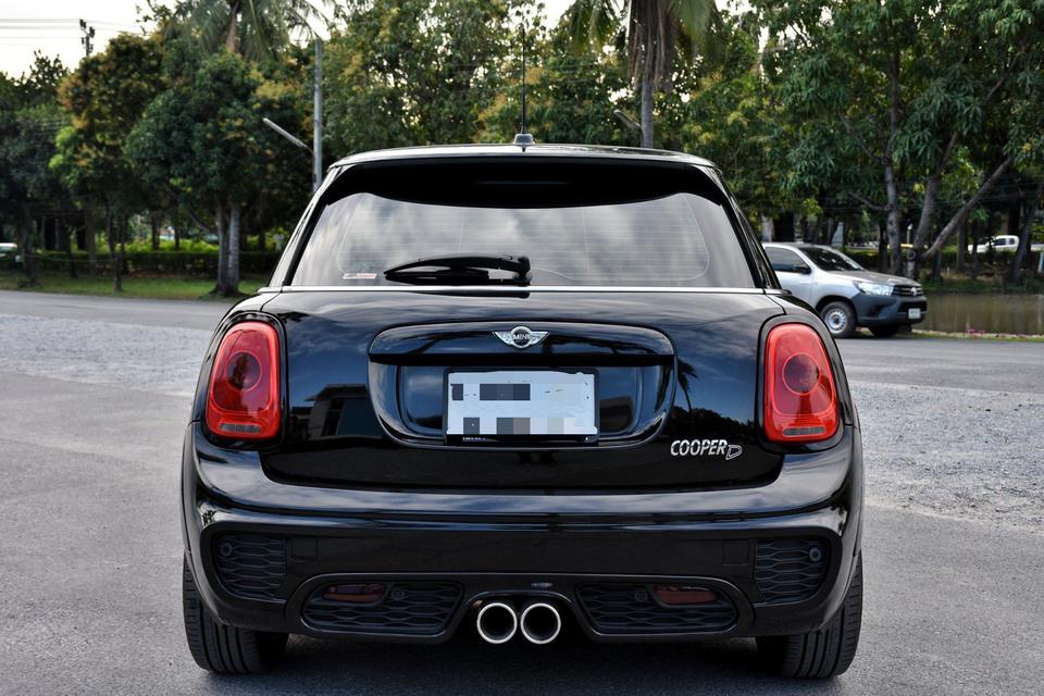 #Mini #Cooper D 5-TURER #F55 ปี 2016  3