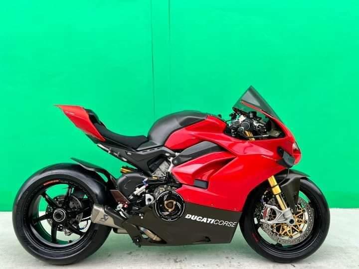 DUCATI PANIGALE V4S 2O18  3