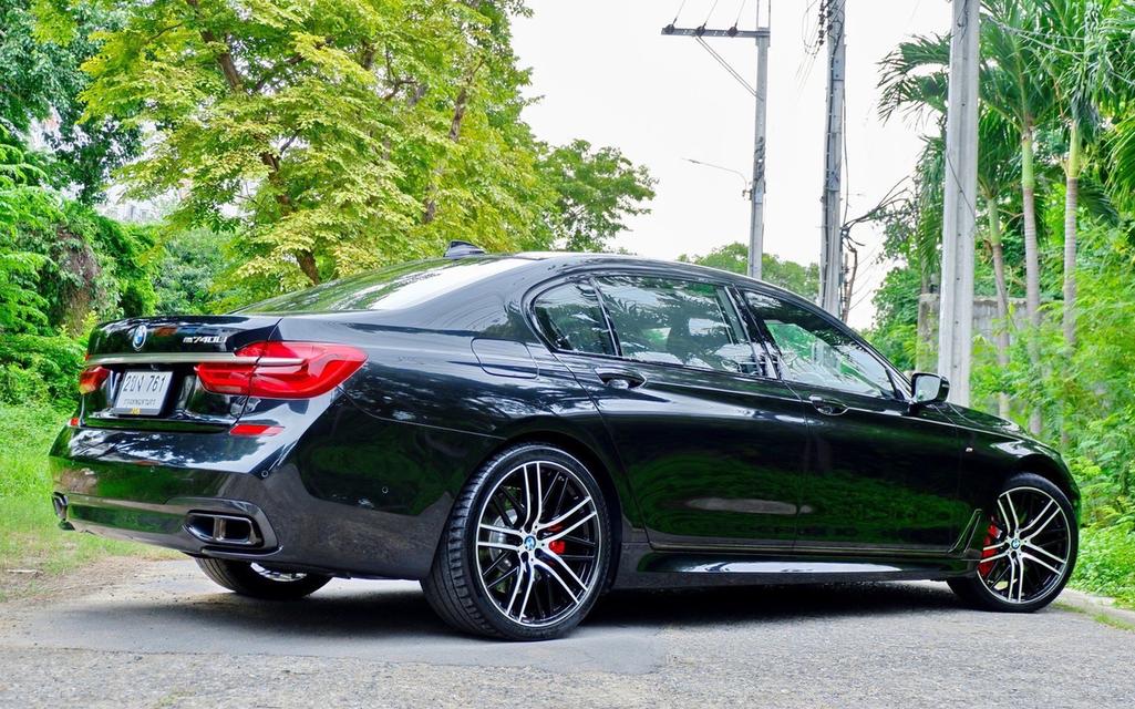 BMW 740Li m-performance (G12) Look M760Li ปี 2016  3
