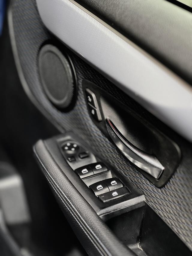BMW 218i M Sport 8