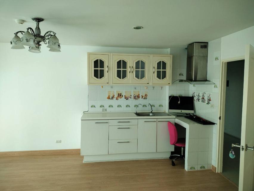ขาย D5 Condo 56.76 ตรม. ตั้งอยู่ในซอยนวลจันทร์56 เขตบึงกุ่ม กทม. 3