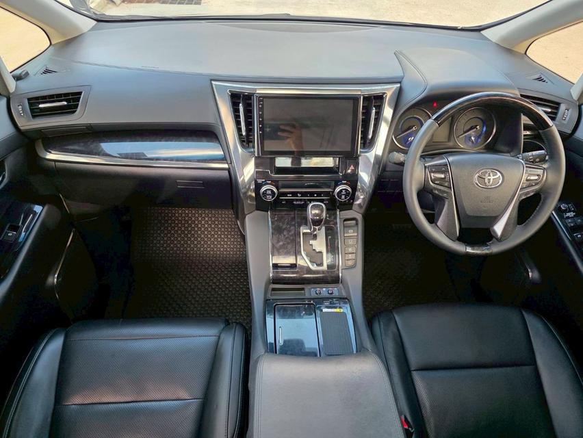 Toyota ALPHARD SRC E-Four สีดำ ปี 2019 ไมล์ 90,000 กม. 10