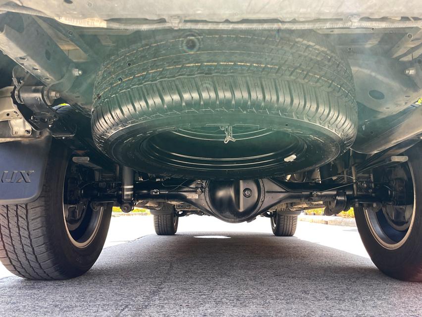 TOYOTA HILUX REVO DOUBLE CAB 2.8 HIGH 4WD ปี 2022 AUTO 4X4 สภาพนางฟ้า รูปที่ 14