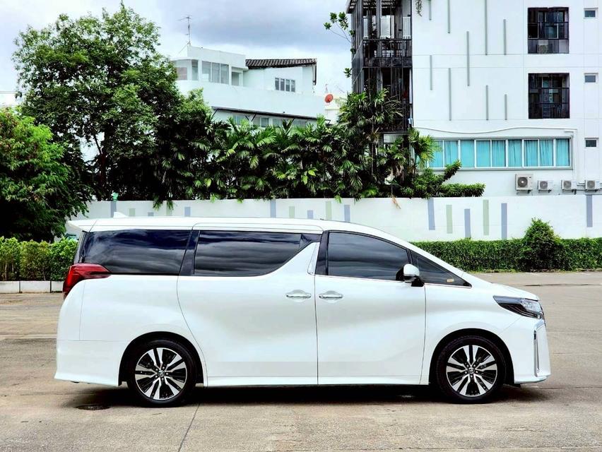 รหัสรถ PEAT532 🚙🚐TOYOTA ALPHARD​ SC  ปี​ 23แท้ จด 24 วิ่ง 50,000 km.  2