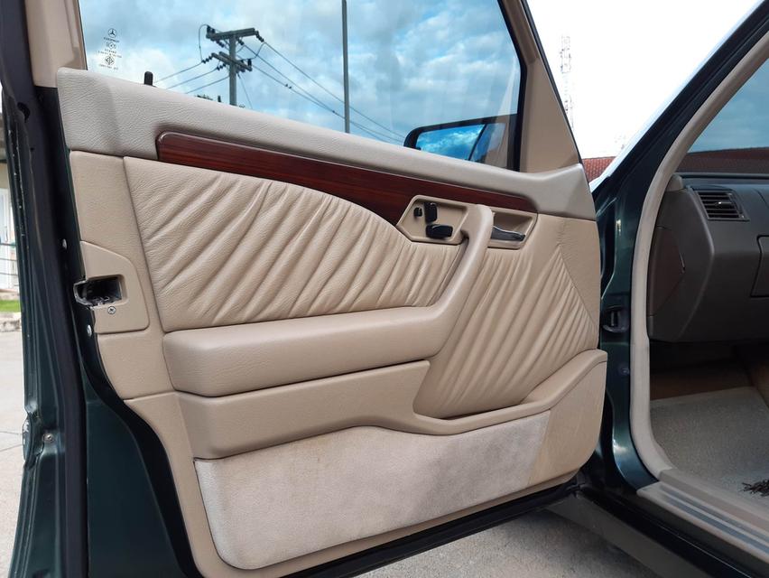 Benz W202 C220 ปี 97 Elegance 13