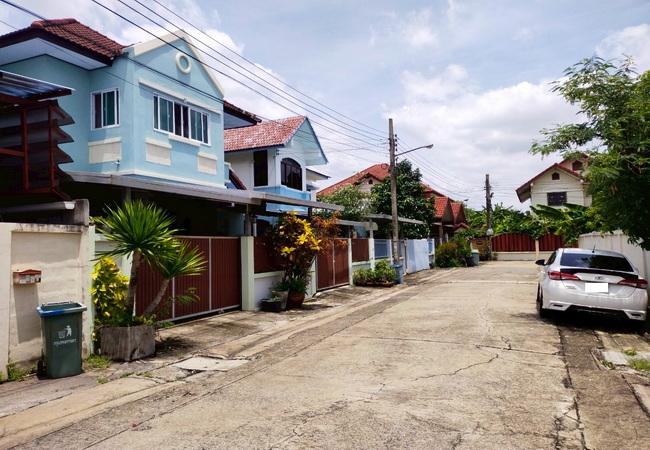 ขายบ้านเดี่ยว หมู่บ้านศรีวิมลวิลล์ สายไหม 74 เนื้อที่ 57 ตร.ว. 2 ชั้น 4 นอน 2 น้ำ 2