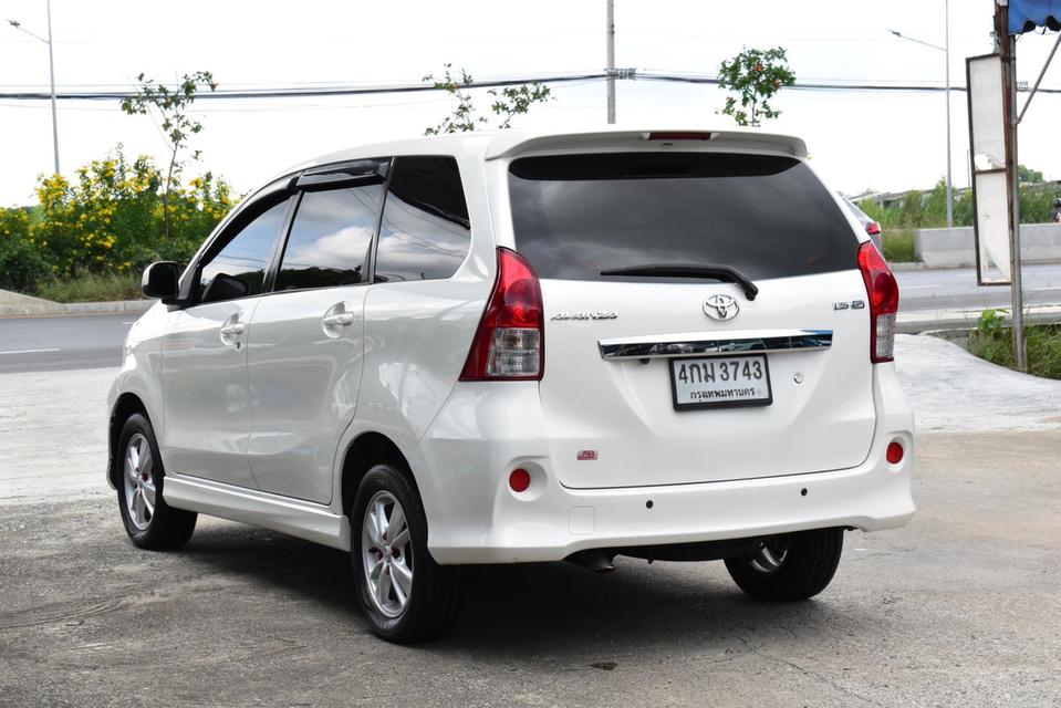 TOYOTA AVANZA 1.5S 2014 สีขาว 8