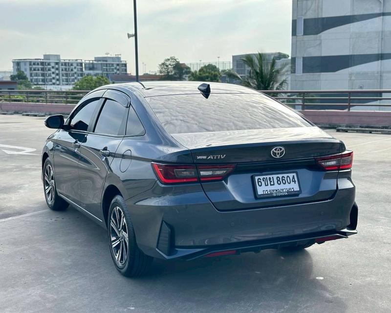 รหัสรถ QT8604 TOYOTA YARIS ATIV 1.2 Smart เกียร์ Auto สีเทา ปี2022 7