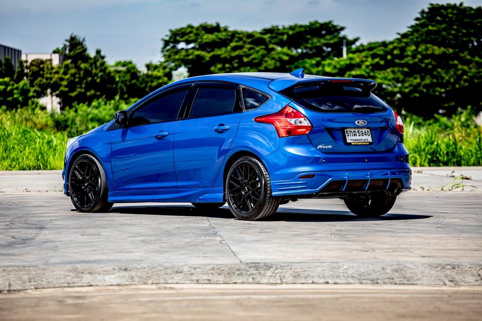 Ford focus 1.6 Sport 5 ประตู ปี 2014 สีน้ำเงิน 8