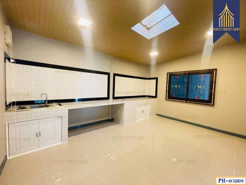 รูป บ้านแฝด พฤกษา 17 ลำลูกกา คลองสาม ถนนเลียบคลองสาม รีโนเวทใหม่ทั้งหลัง 6