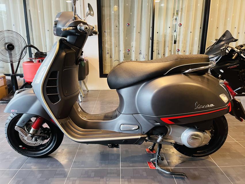 Vespa300GTS Super/2019 2