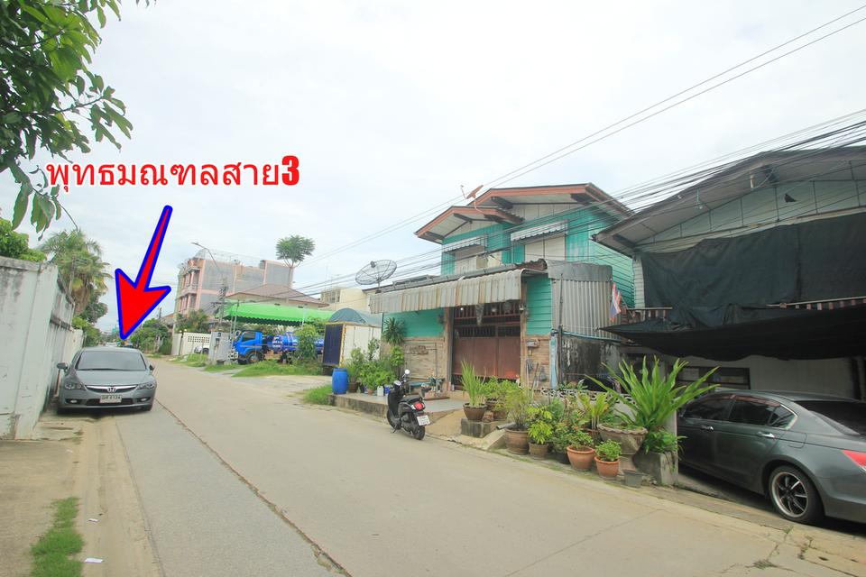 บ้านเดี่ยว2ชั้น 30ตารางวา พุทธมณฑลสาย3 ซ.2 ถ.ทวีวัฒนา ริมถนนเมน หลังบิ๊กซีเพชรเกษม-สาย3 บ้านนอกโครงการอิสระไม่มีค่าส่วนกลาง เดินทางสะดวก ใกล้ถนนใหญ่ 4