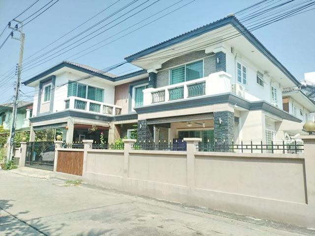 ทำเลลาดพร้าว71 โชคชัย 4 MRT ลาดพร้าว 71 2.9 กม. บ้านเดี่ยว 2 ชั้นให้เช่า 4นอน 3 น้ำ นาคนิวาส 1