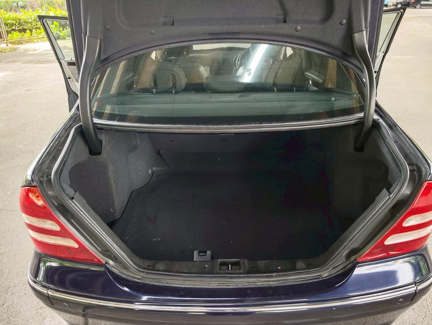 Mercedes-Benz C200 ML W203 AT ปี 2003 18