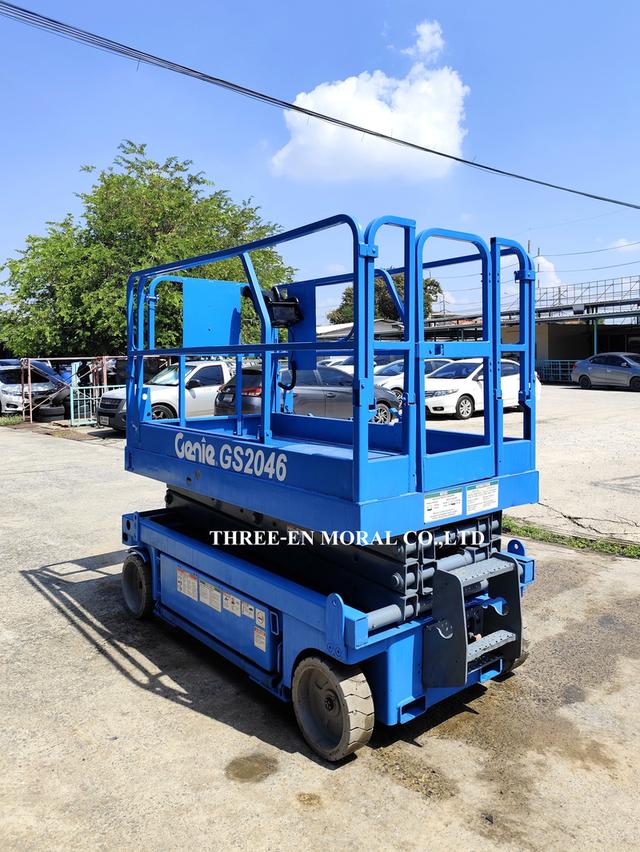 รถกระเช้า Scissor Lift Genie GS-2046 3