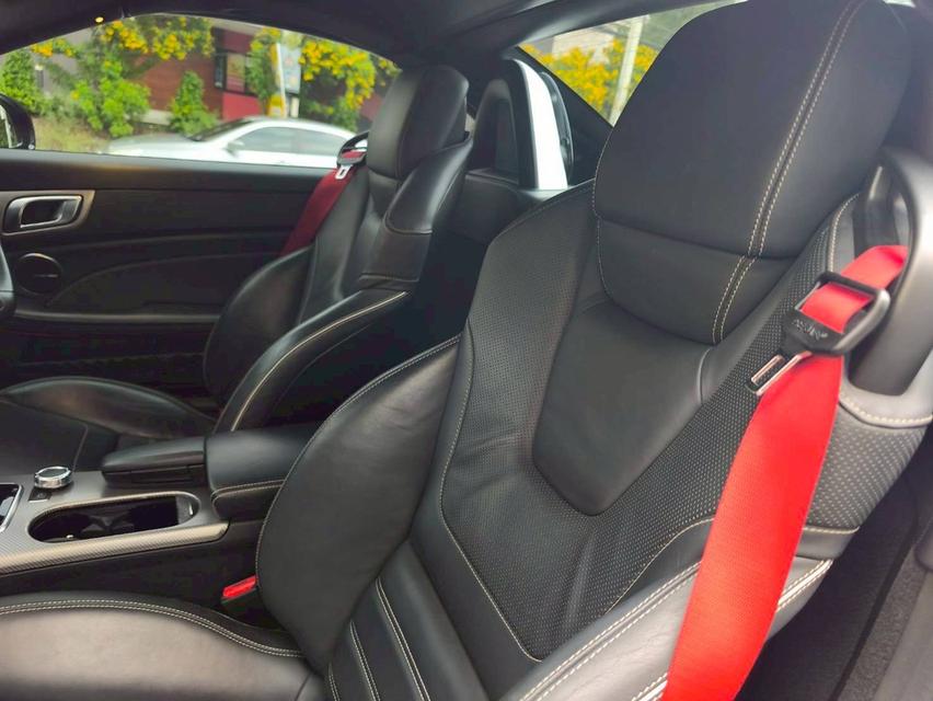 รหัสรถ KPV43 2017 Mercedes Benz AMG SLC43 3.0 BI Turbo Roadster สีแดง 8