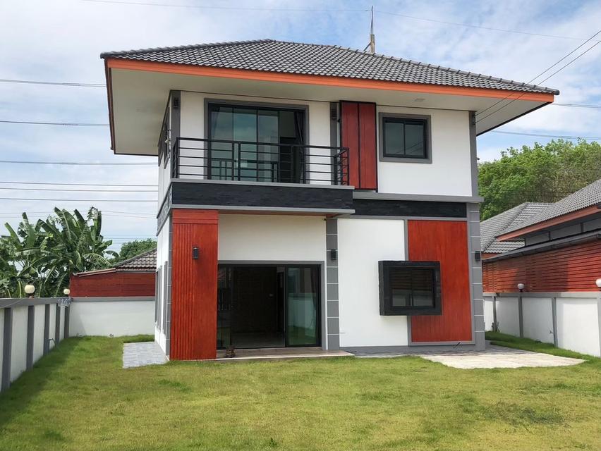 บ้านเดี่ยว 2 ชั้น ทำเลทองระยอง 8