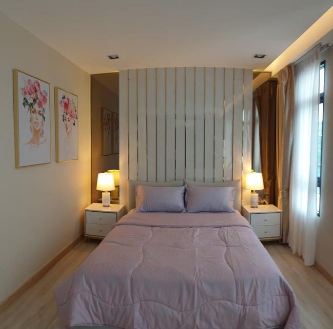 💰 ขายพร้อมผู้เช่า! 🏙️ โฮมออฟฟิศหรู 3.5 ชั้น Dimond Ville โชคชัย 4 (หลังมุม) 300 ตร.ม. Double Volume ✨ ราคา 16.8 ล้าน ฟรีโอน! 10