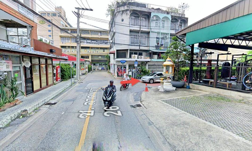 ขายที่ดินใจกลางเมือง เนื้อที่ 2 ไร่เศษ ซ.โชคชัยร่วมมิตร(ซ.รัชดาภิเษก 19 หรือ ซ.วิภาวดี 16) ลาดยาว จตุจักร กทม. 5