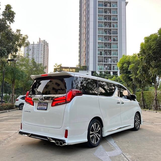 TOYOTA ALPHARD 2.5 SC package 2023รถสวยสภาพป้ายแดง ไมล์น้อย เช็คศูนย์ทุกระยะ เจ้าของดูแลอย่างดี รูปที่ 5