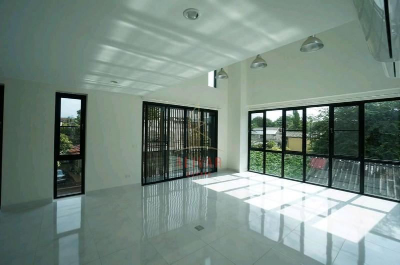 RH081425 ให้เช่า Home office 4ชั้น ตกแต่งใหม่ ซอยรัชดา 32 ใกล้ MRT แยกรัชดา-ลาดพร้าว 2