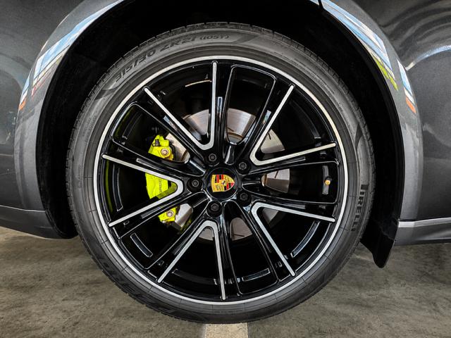 Porsche Panamera 4 E-hybrid Executive เจ้าของขายเอง สภาพใหม่เอี่ยม รูปที่ 7