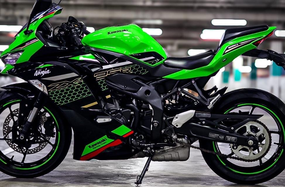 ขาย Kawasaki ZX-25R สภาพสวย 3