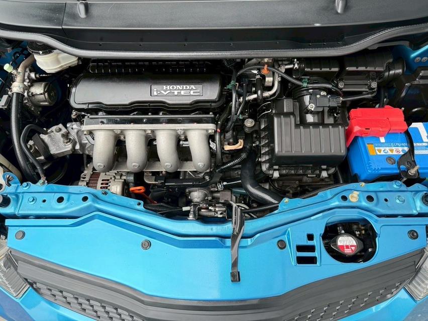 HONDA JAZZ 1.5V i-VTEC 2013 สีฟ้า MINOR CHANGE มือเดียว 18