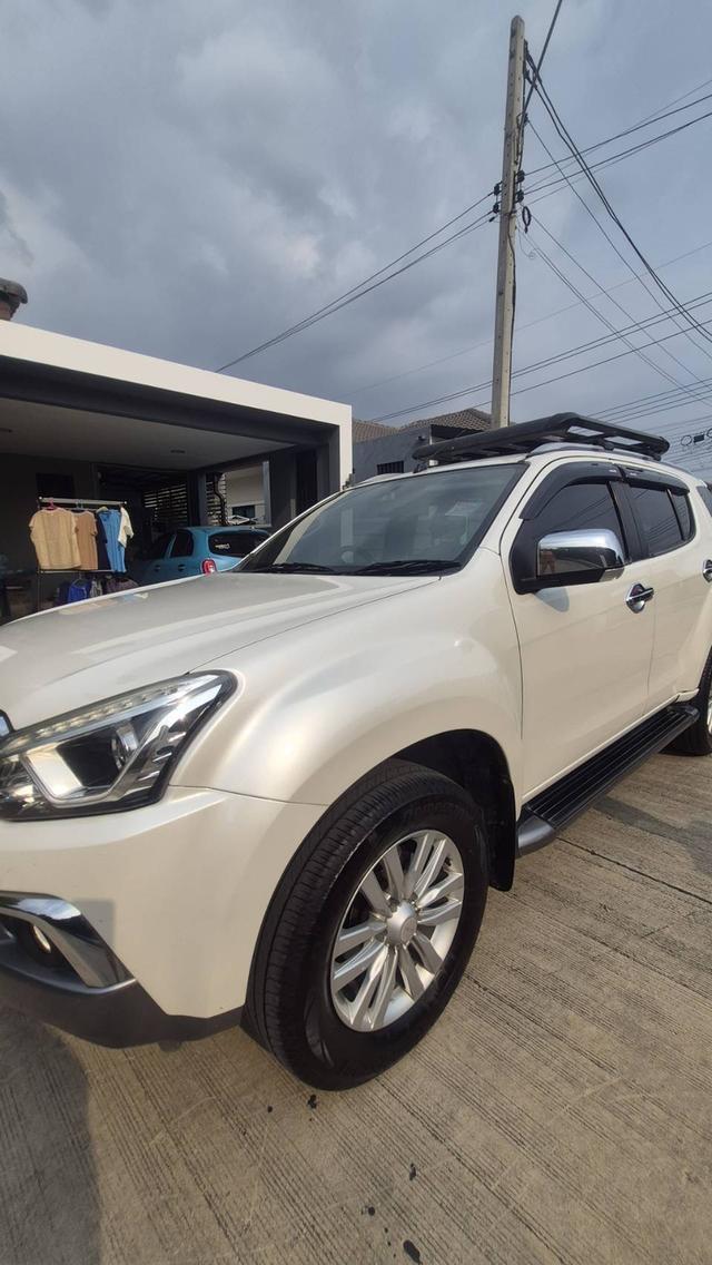 รถ MU X 1.9 รถบ้านใช้เองมือเดียว สภาพดีมากๆๆ รูปที่ 9