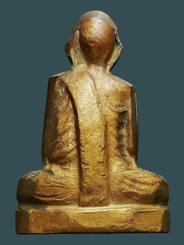 พระรูปปั๊มเหมือน หลวงพ่อพรหม วัดช่องแค พิมพ์ก้นระฆัง ปี 2512...เก่าๆ 3