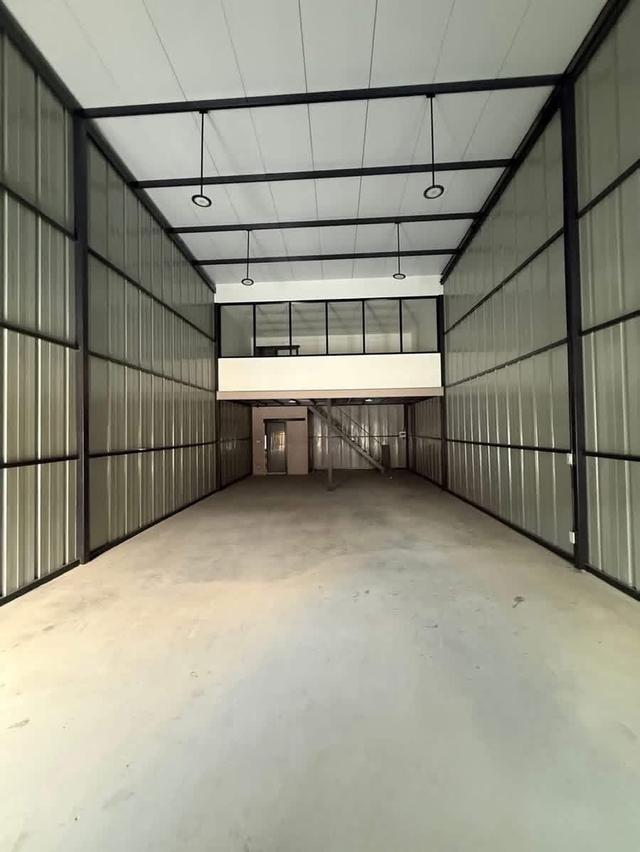 ให้เช่าโกดัง ออฟฟิศ พัฒนาการ25 กำแพงเพชร พระราม9 ใกล้ห้างเดอะ ไนน์ เซ็นทรัล พระราม 9 เหมาะทำ สำนักงาน คลังเก็บสินค้า อู่ซ่อมรถ 4