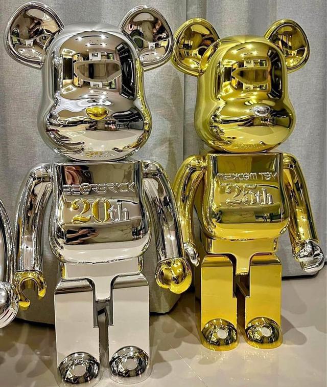 20th Silver & 25th Gold Bearbrick | ENNXO