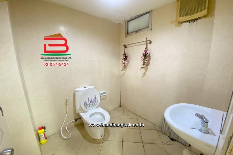 บ้านแฝด ซอยลาดพร้าว 96 เนื้อที่ 21 ตร.ว ใกล้อิมพีเรียลลาดพร้าว แขวงวังทองหลาง เขตบางกะปิ กรุงเทพมหานคร 6