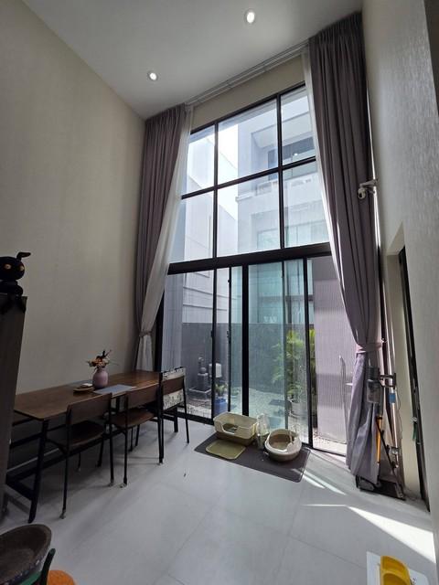 ให้เช่าทาวน์โฮม 3.5 ชั้น เอสทารา เฮเว่น พัฒนาการ 20 Estara Haven Phatthanakan 20 ใกล้ทางด่วน ใกล้เอกมัย ทองหล่อ 6