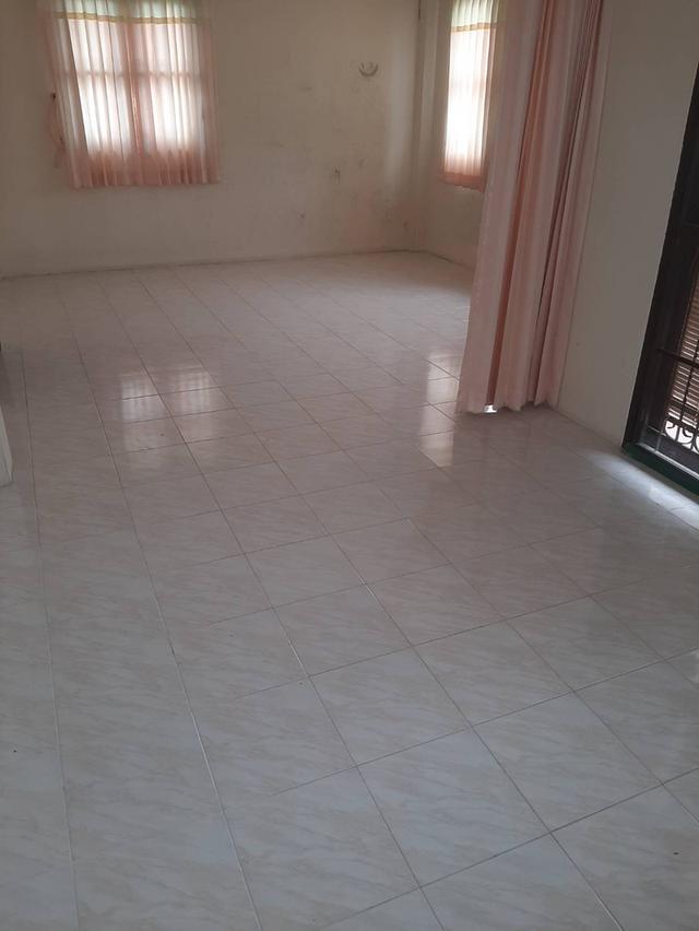 บ้านเดี่ยวพร้อมที่ดิน 9