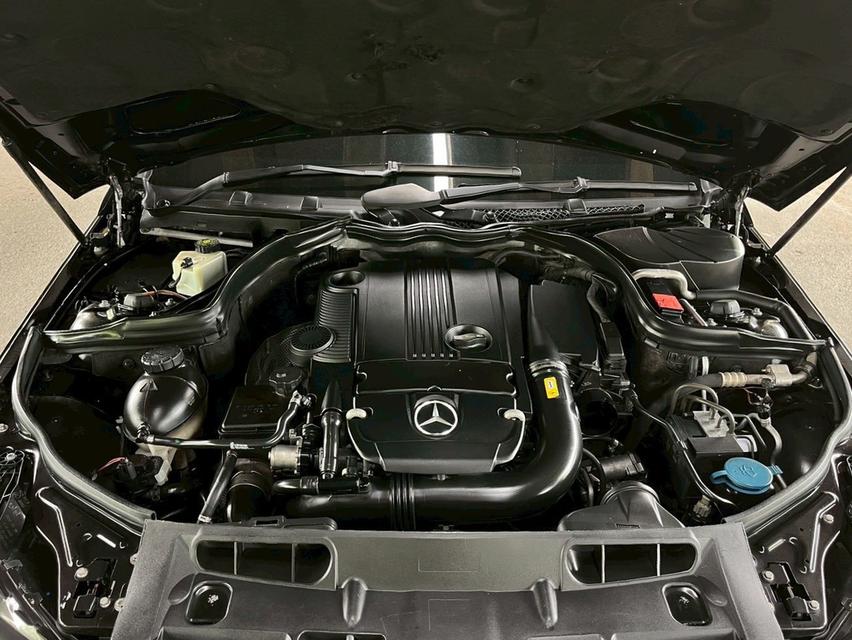 Benz C180 Cgi Coupe Amg ปี13 17