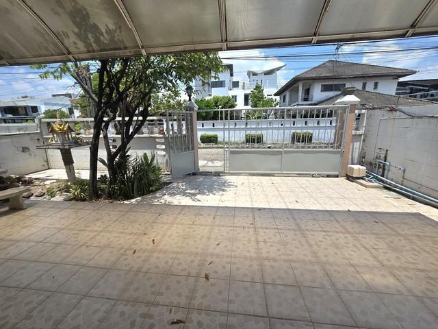 ให้เช่าบ้านเดี่ยว2ชั้น 62ตรว. ถนนพัฒนาการ(แอร์6เครื่อง) ใกล้แม็กแวลู่Maxvalu 3