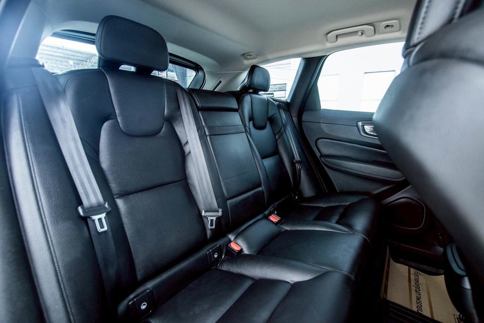 รหัสรถ 4A891 XC60 2.0 D4 2020 10