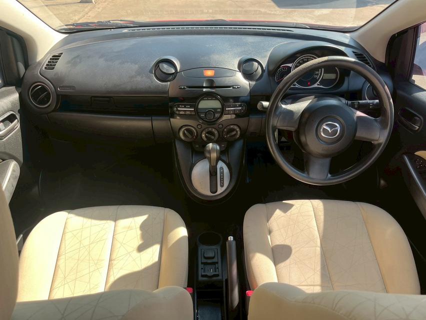 Mazda 2 2012 ออโต้ สีแดง รูปที่ 17