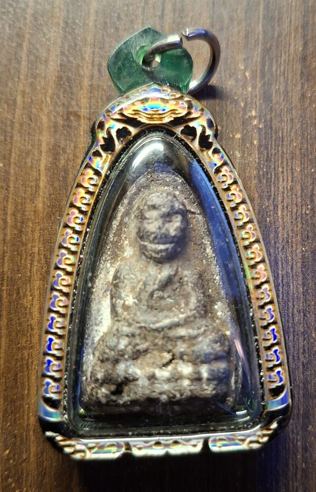 หลวงพ่อทวดเนื้อว่าน วัดช้างไห้