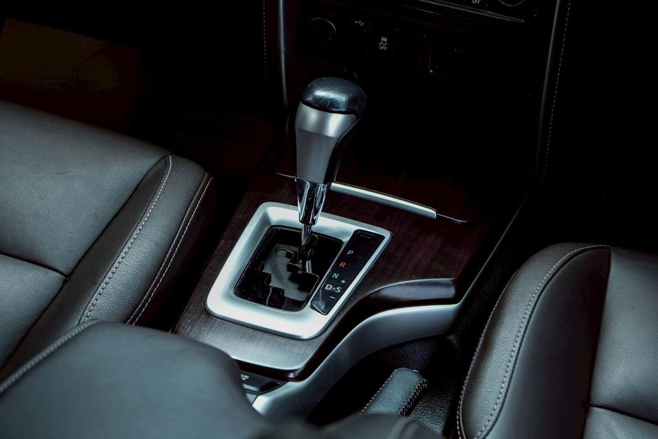 TOYOTA FORTUNER 2.4 V 2WD AT 2016 รูปที่ 13