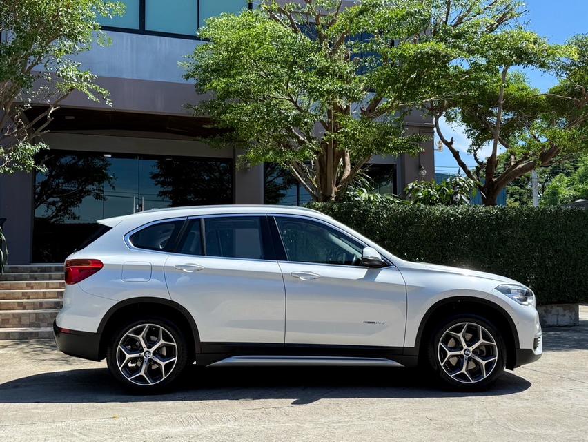 2017 BMW X1 18D XLINE รถมือเดียวออกป้ายแดง รถวิ่งน้อย เข้าศูนย์ทุกระยะ ไม่เคยมีอุบัติเหตุครับ
