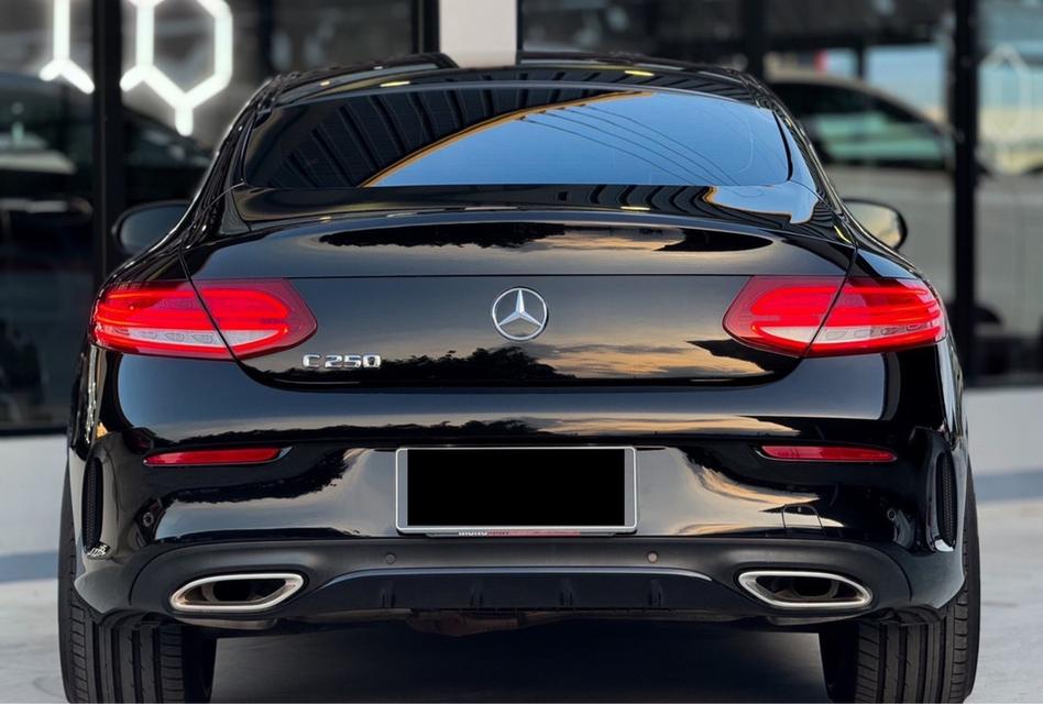 รหัสรถ MCA53 2016 BENZ C250 COUPE AMG DYNAMIC 13