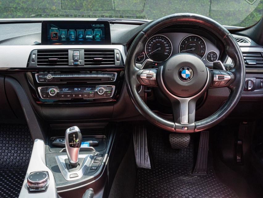 BMW 330e M SPORT | ปี 2017 (พร้อมทะเบียนสวย)มือสอง รูปที่ 11