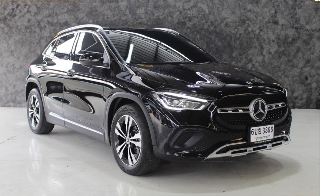 รหัสรถ JRS3396 Benz GLA 200 ปี 2022 ไมล์ 50,000