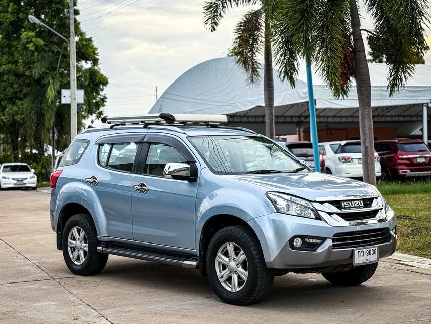 Isuzu MU-X 3.0 DVD 4wd ปี15 3